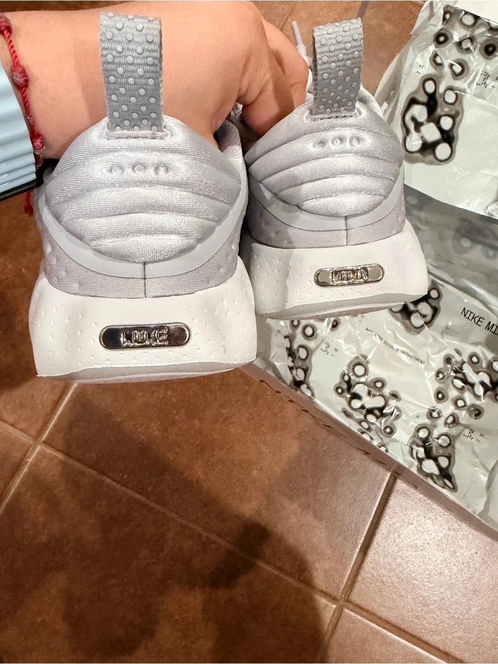 Nike Mind 02 Sneakers